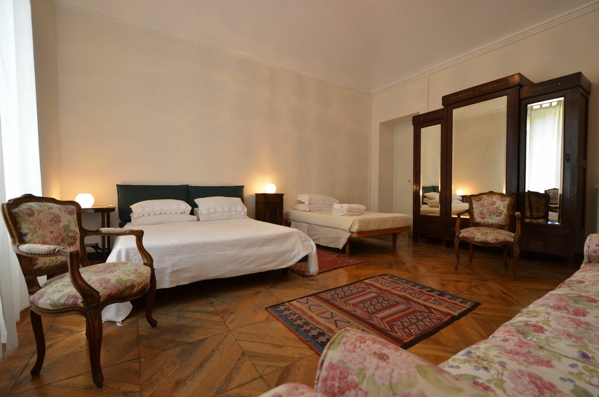 Riverside Napione 25 Турин Экстерьер фото